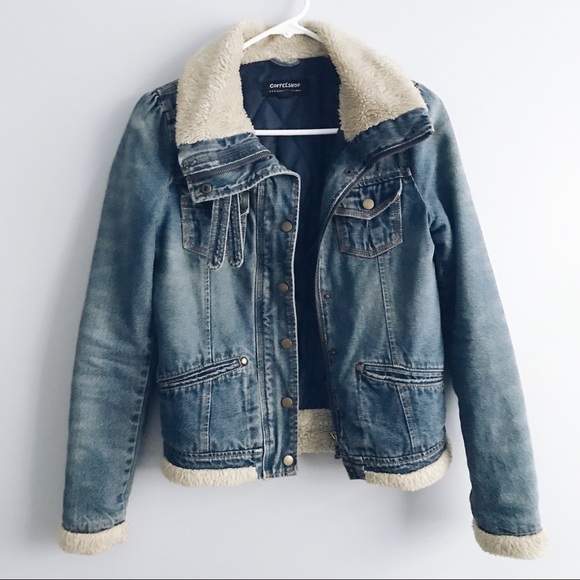 CoffeeShop Jackets & Blazers - 🎀HOST PICK🎀 Denim Sherpa Jacket